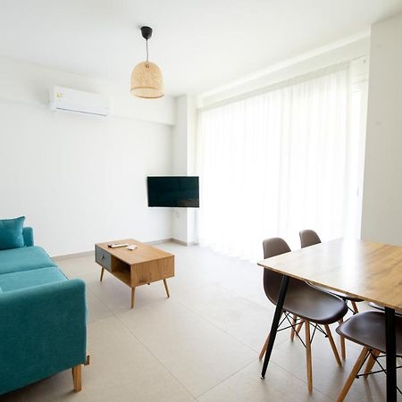 Ennea Suites-Storm Suite Flámbouras Dış mekan fotoğraf